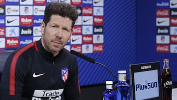 Simeone en rueda de prensa.