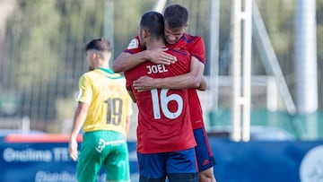 Imagen del partido entre Osasuna B y Tropezón.