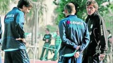 <b>REACCIÓN. </b>La plantilla no hace cuentas, pero sabe que necesitan comenzar a ganar cuanto antes.