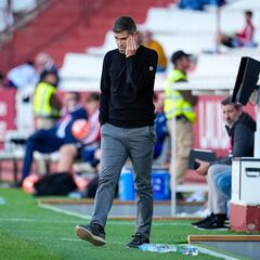 El Huesca quiere renovar a Hidalgo