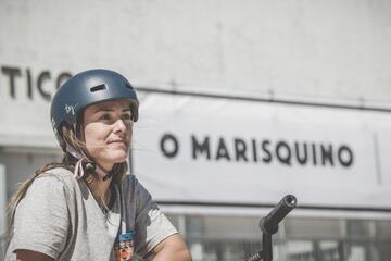 En categoría femenina, Teresa Fernández-Miranda -referente nacional e internacional- se convierte en la primera rider de BMX que consigue dos victorias en O Marisquiño. Lo hizo tras imponerse a la alemana Lara Marie Ertel y a su compatriota Mar Esquer. Se llevaron 2000€, 1000€ y 500€, respectivamente.