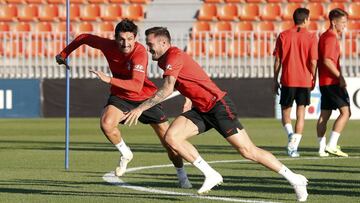 El Atlético se entrenó con todo antes de recibir al Madrid
