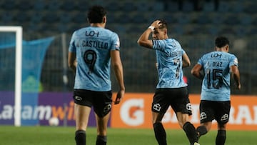 Peleas, expulsados y un gol en la agonía: O’Higgins suma en un duelo intenso