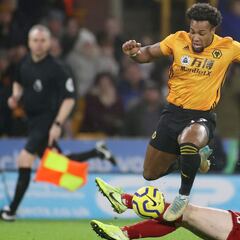 Alexander-Arnold: "Adama no parece humano; nadie me ha hecho sentir tan impotente"