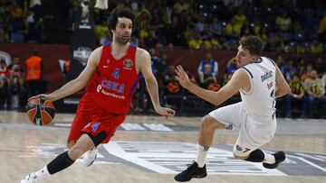 Basketball - Euroleague Final Four Third Place Game - Real Madrid v CSKA - Sinan Erdem Dome, Istanbul, Turkey - 21/5/17 - Milos Teodosic of CSKA Moscow and Luka Doncic of Real Madrid in action. REUTERS/Osman Orsal