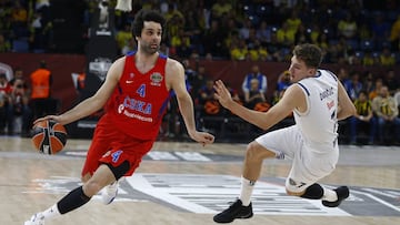 Basketball - Euroleague Final Four Third Place Game - Real Madrid v CSKA - Sinan Erdem Dome, Istanbul, Turkey - 21/5/17 - Milos Teodosic of CSKA Moscow and Luka Doncic of Real Madrid in action. REUTERS/Osman Orsal