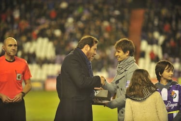 Emocionante homenaje e insignia de oro para ?lvaro Rubio