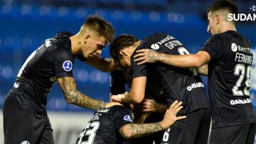 San Lorenzo derrotó a 12 de Octubre en Paraguay