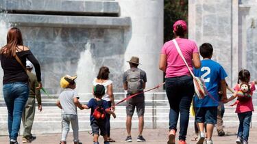 Becas $3,000 para madres solteras: requisitos y cómo inscribirse
