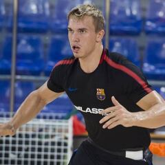 El azulgrana Lasse Andersson vuelve a pasar por el quirófano