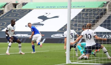 Leicester City's Jamie Vardy tries a cheeky backheel