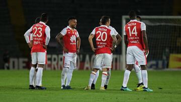 Jugadores de Santa Fe durante un partido de la Liga Águila II-2018