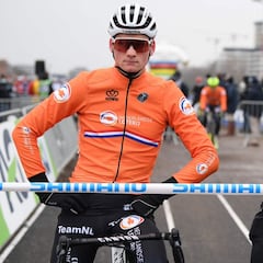 Van der Poel y Van Aert se vuelven a citar en el barro