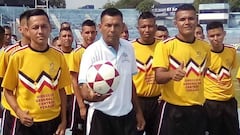 Daniel Sagastizado, entrenador de la selecci&oacute;n de la prisi&oacute;n, ve esto como una oportunidad para redimirse y porque no pensar en ser t&eacute;cnico cuando cumpla su condena.