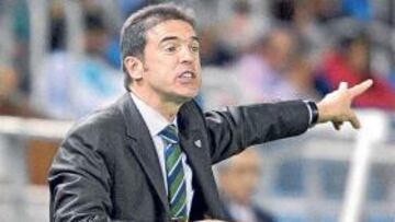 <b>ENOJADO. </b>Arconada fue expulsado por primer vez como entrenador profesional en Las Palmas.