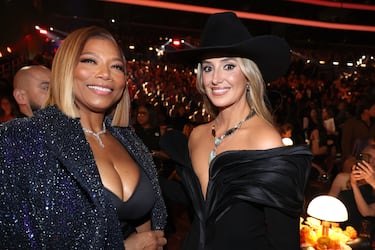 Queen Latifah y Lainey Wilson 
durante la gala de los Premios Grammy 2026 celebrados en el Crypto.com Arena de Los Ángeles.