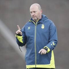 Pepe Mel: "El club fue muy claro: hay que salvar la categoría"