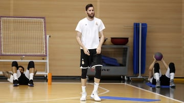 Rudy Fern&aacute;ndez, durante un entrenamiento con el Real Madrid.