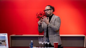 El Master of Wine español que defiende beber vino con hielo: “Que esté caliente me parece un crimen”