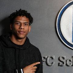 Oficial: Todibo, cedido al Schalke
