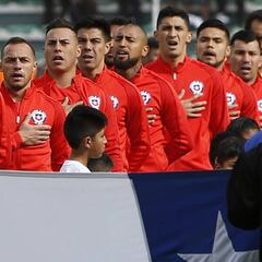 Rueda sorprende en la nómina de la Roja para amistosos en Europa