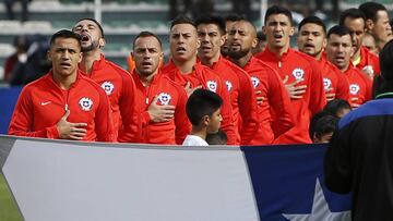 Rueda sorprende en la nómina de la Roja para amistosos en Europa