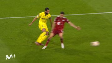 ¡Pudo ser roja fácil y se la perdonaron! Lo de Lewandowski con Albiol fue de aúpa