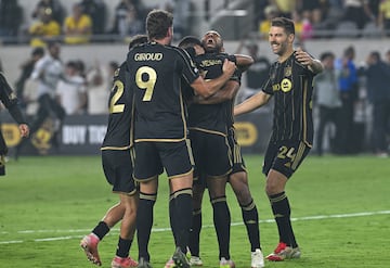             Durante el Los Ángeles FC y los Estados Unidos de América, Igor Jesús celebró Los Ángeles 1-1 como parte de la jugada en el estadio BMO el 31 de mayo de 2025 en Los Ángeles de California, California, EE. UU.