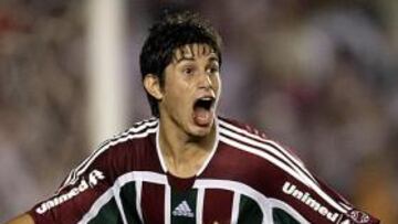 El argentino Conca afirma que le gustaría jugar con la selección brasileña