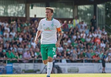 El capitán del club alemán a sus 31 años finalizó su contrato y buscaría acomodo en algún club de la Bundesliga.