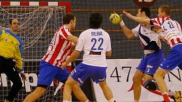 El San Antonio, en acción.