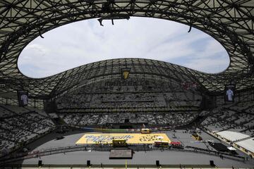 Panorámica del estadio Orange Vélodrome salida y meta de la contrarreloj.