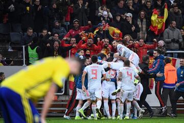 1-1. Rodrigo Moreno celebró el gol del empate y de la clasificación.