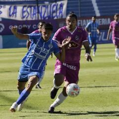 Arsenal gana a Godoy y consigue su primera victoria
