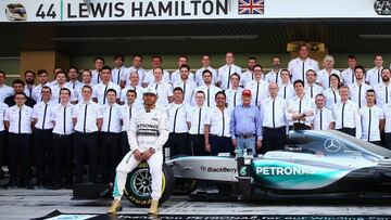 El equipo Mercedes en el GP de Abu Dhabi 2016 de F1.