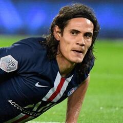 Cavani suma detractores