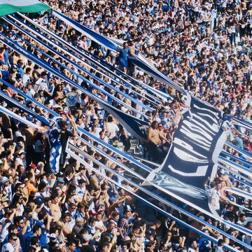 Velez Sarsfield fans