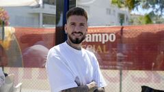 Castillejo espera hablar de su futuro con el Valencia-