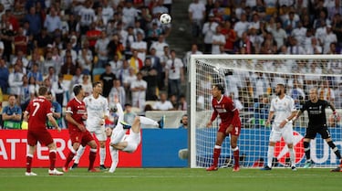 Invencible en el mundo