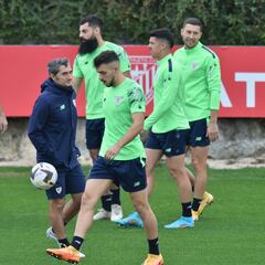 Lezama: De Marcos, incombustible