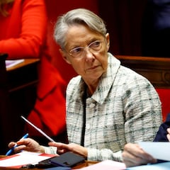 Dimite la primera ministra de Francia