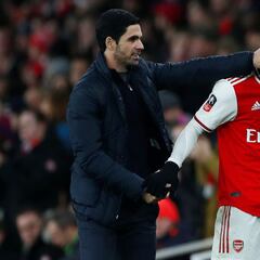 El tiempo da la razón a Emery: Pépé sigue sin ser protagonista