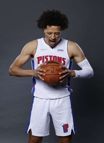 Cade Cunningham de los Detroit Pistons.