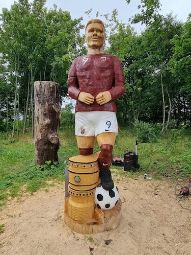 Roban la estatua de Haaland por no parecerse a ¨¦l: ¡°Erling no es un chico guapo¡±