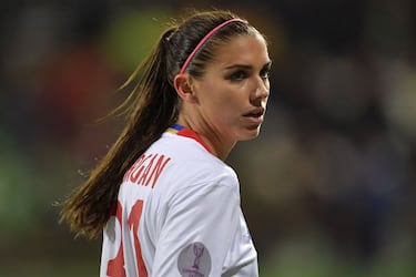 How many Olympic medals does Alex Morgan have for the USWNT?