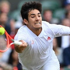 Garin cae de pie ante Djokovic y dice adiós a Wimbledon