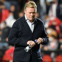 Koeman: "Laporta me despidió en el avión, a una leyenda..."