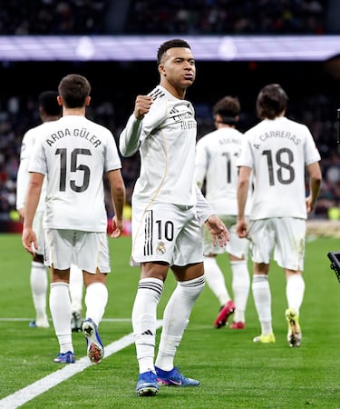 Llegó al club madrileño en 2024 donde sigue en la actualidad. Hasta el momento ha jugado 85 partidos y ha anotado 74 goles. Ha conseguido una Supercopa de Europa y una Copa Intercontinental. 