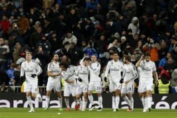 2-0. Jesé celebró el segundo tanto con sus compañeros.