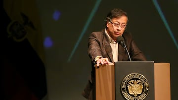 Bogotá. Agosto 20 de 2025. En el Teatro Colón se llevó a cabo la inauguración del veinteavo conversatorio del centro de estudios constitucionales en defensa del orden constitucional y del estado social y democrático de derecho en presencia del Presidente Gustavo Petro y con palabras de diferentes personalidades políticas como la Defensora del Pueblo, Iris Marin; el Presidente del Congreso Lidio Garcia y el Presidente de la Corte Constitucional, Jorge Enrique Ibáñez. (Colprensa - Lina Gasca)